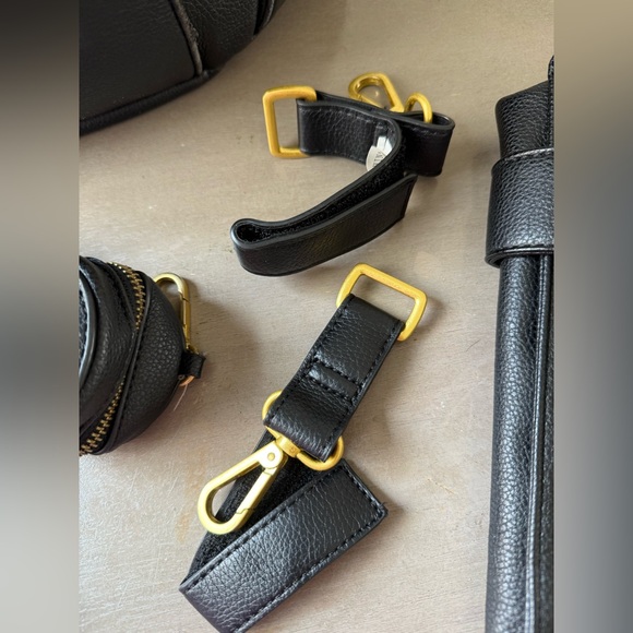 Fawn Design Backpack Diaper Bag + changing pad, stroller straps, pacifier holder - Picture 6 of 8